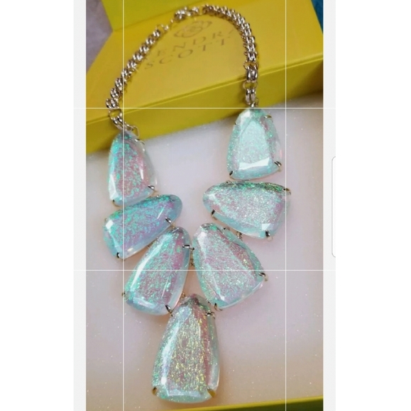 IRIDESCENT DICHROIC FOIL HARLOW NECKLACE GOLD TX - Picture 3 of 11